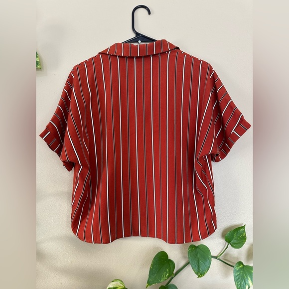 FOREVER 21 Womens Dark Orange White Black Short Sleeve Top  Size: S - Picture 2 of 3